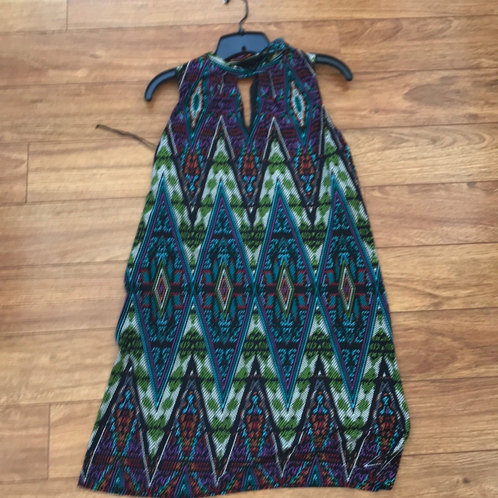 Women’s dress